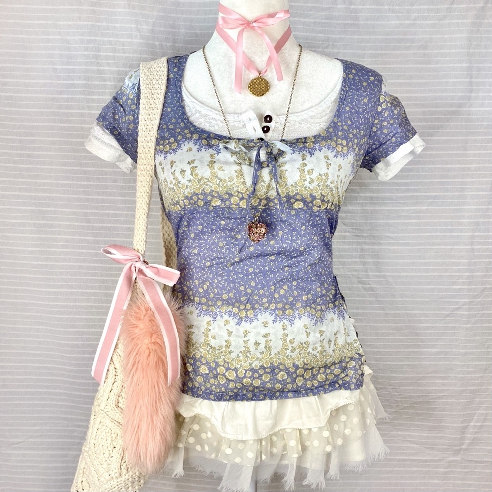 ♡ deep open neck short sleeve tie front blouse with side slit detailing ♡